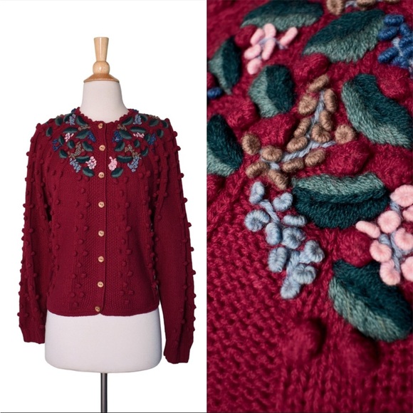 the eagle's eye Sweaters - The eagle's eye Vintage Hand Knit Wool Cranberry Floral Popcorn Sweater Sz M